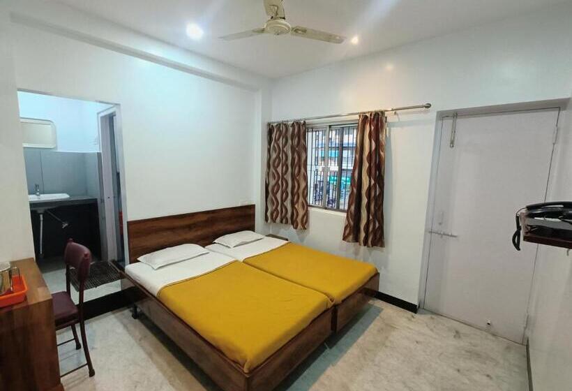 Hotell Parth Residency