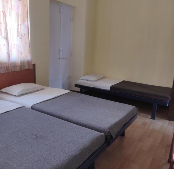 Hotell Parth Residency