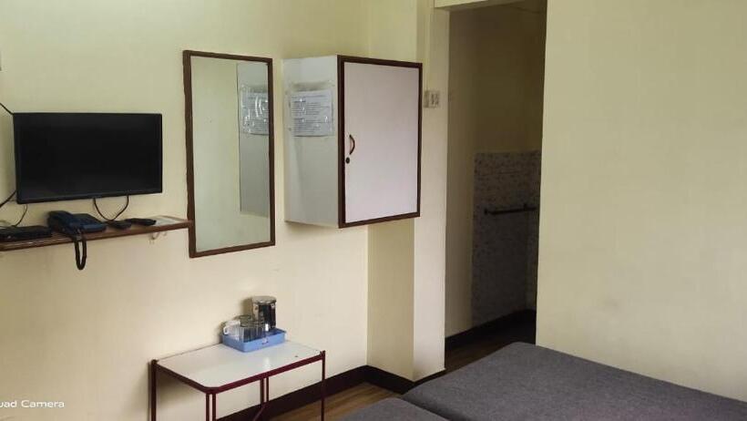 Hotell Parth Residency