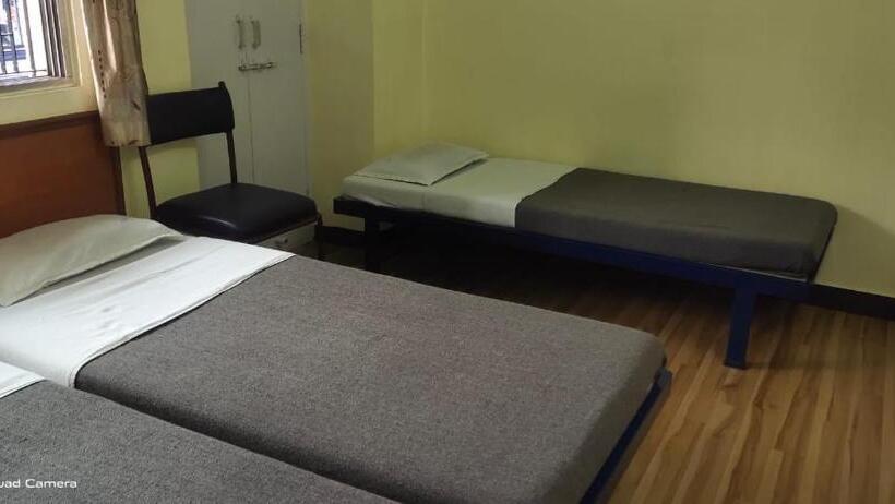 Hotell Parth Residency