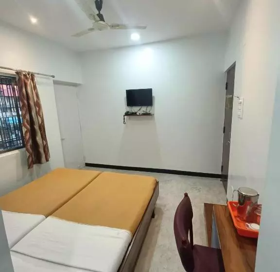 Hotel Parth Residency