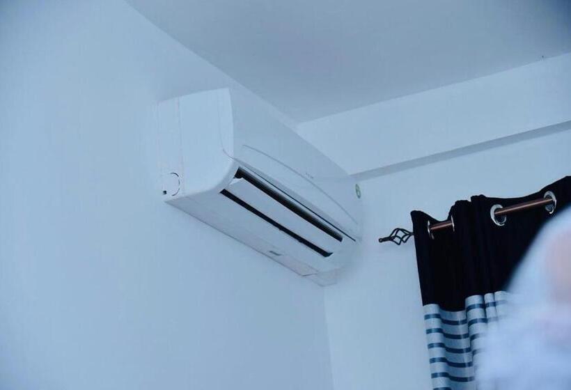 فندق The White House Resort