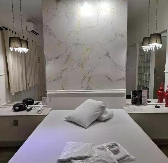 Motel Marajas Mococa   Apartamento 02