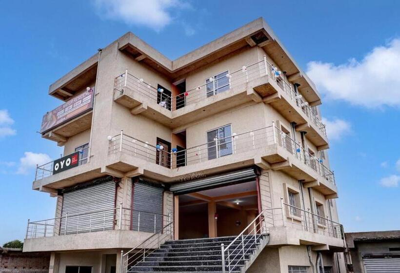 Oyo Hotel Mayur Residency