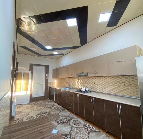 펜션 Baku Eagle House