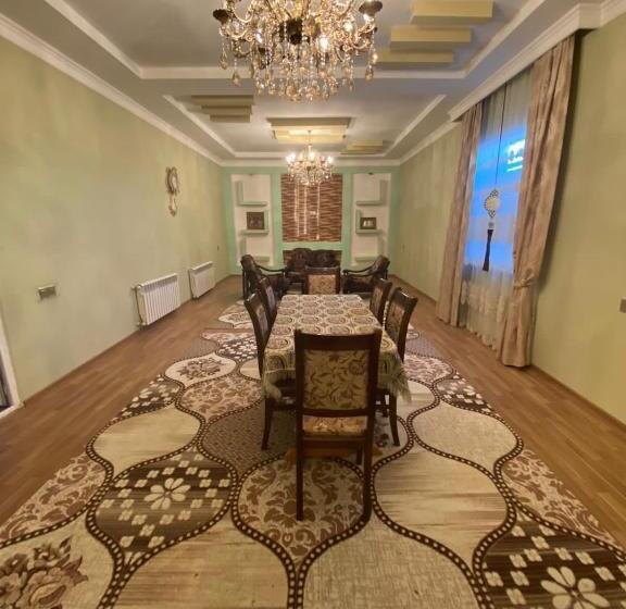 펜션 Baku Eagle House