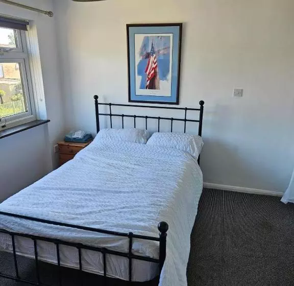 Majatalo Canterbury Central Guest House