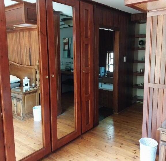 פנסיון De La Grace