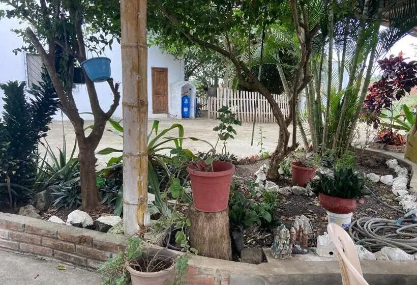 Majatalo Hostería Del Puerto