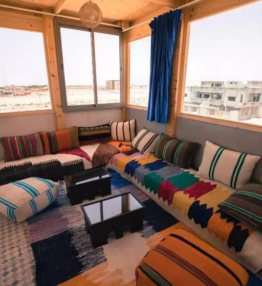 پانسیون The Ocean Surf Villa