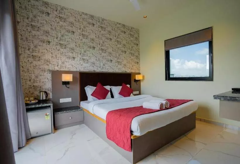 Stay Leisurely Pavillion By The Hills, Lonavala Stadium View Rooms
