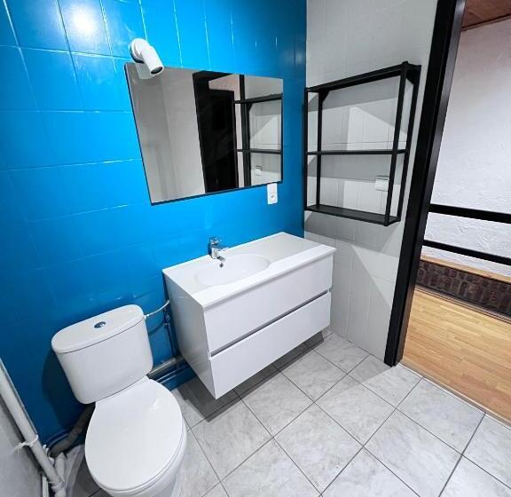 تختخواب و صبحانه Chez Béné