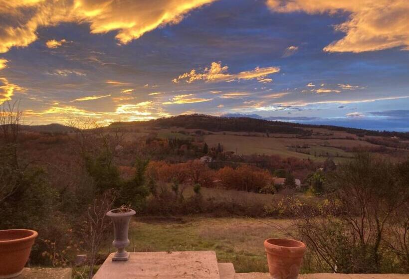 Bed and Breakfast L Amandière