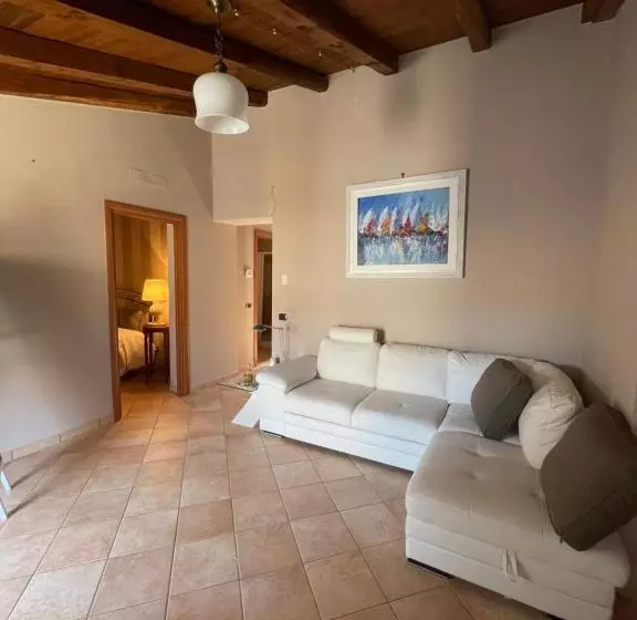 Aamiaismajoitus (B&B) Suite Trivolischi