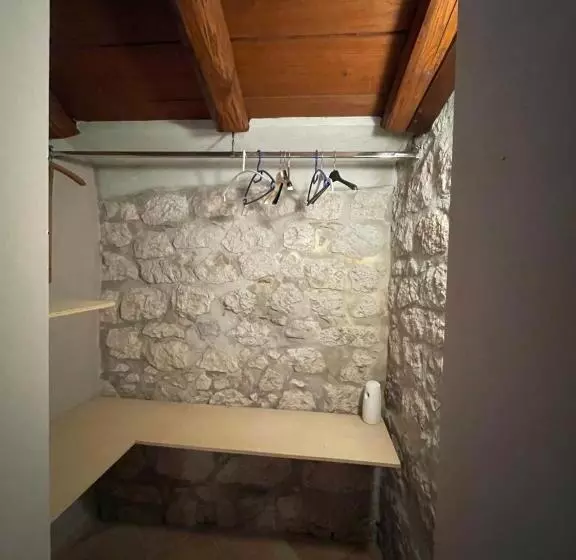 Aamiaismajoitus (B&B) Suite Trivolischi