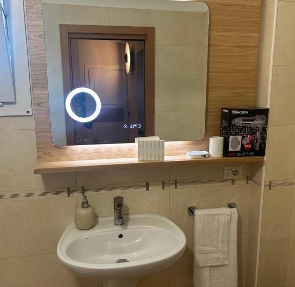 ベッドアンドブレックファースト Villachiara Gradara