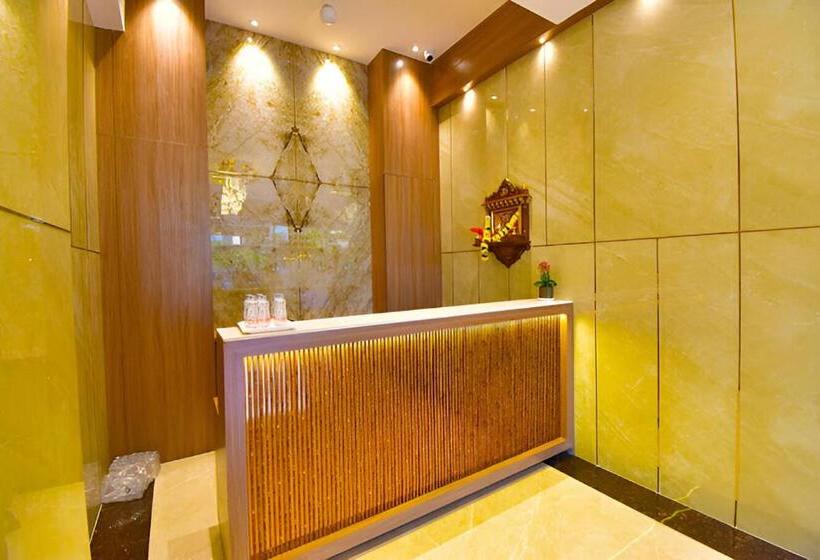 فندق Dhalia Club  Premium Thane