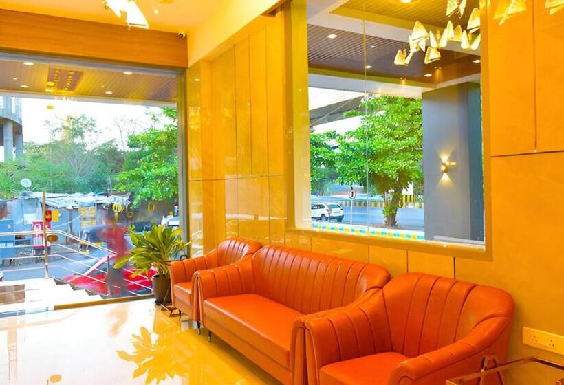 فندق Dhalia Club  Premium Thane