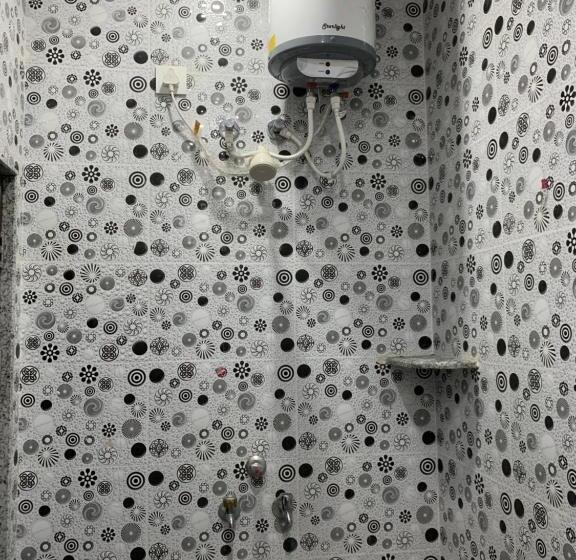 فندق Maa Gayatri Sadan