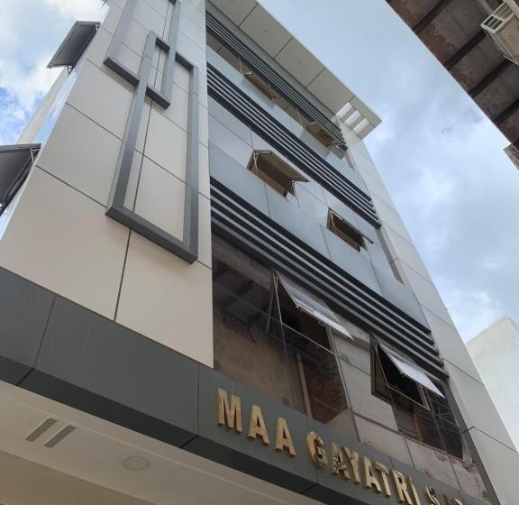 فندق Maa Gayatri Sadan