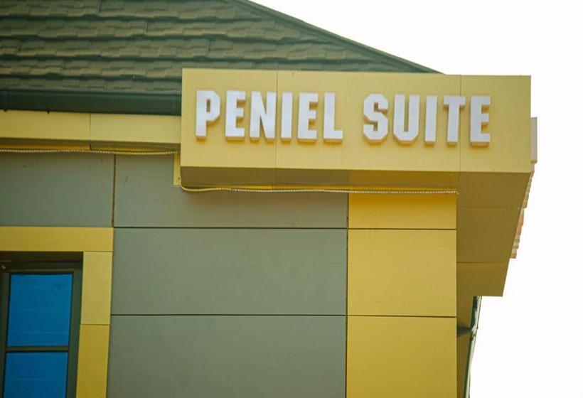 בית מלון כפרי Peniel Suites Ogidi