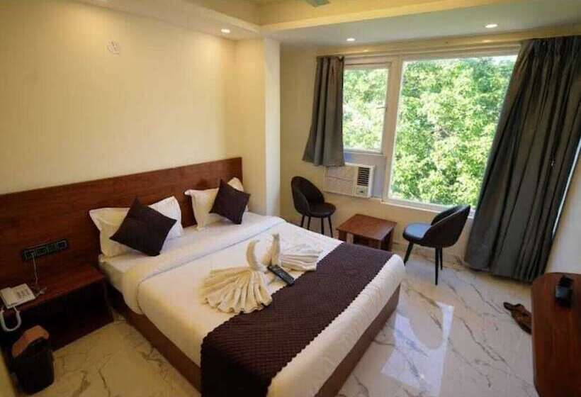 בית מלון כפרי U V