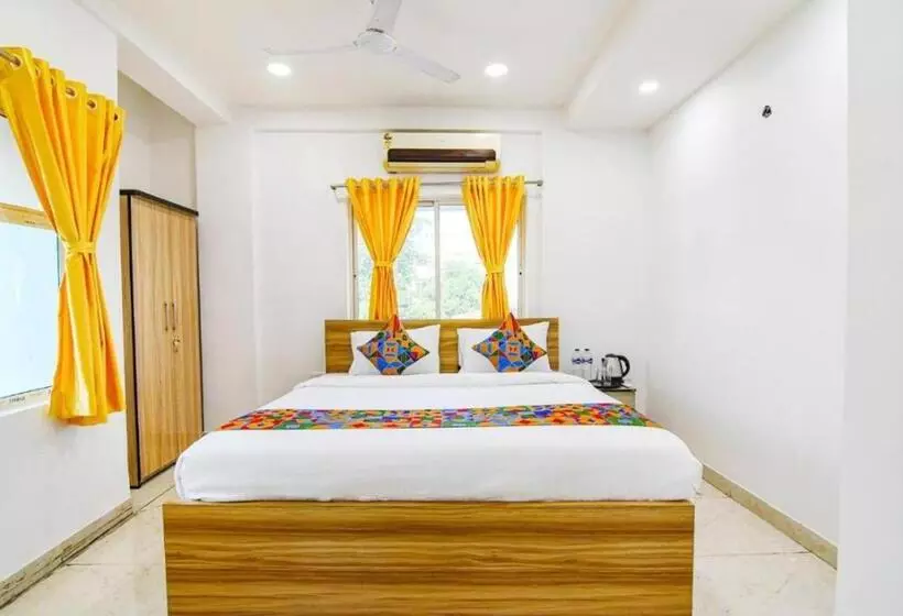 Hotelli Vrindavan Central   Only Families