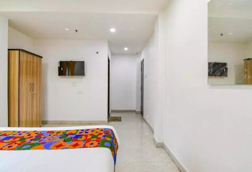 Hotelli Vrindavan Central   Only Families