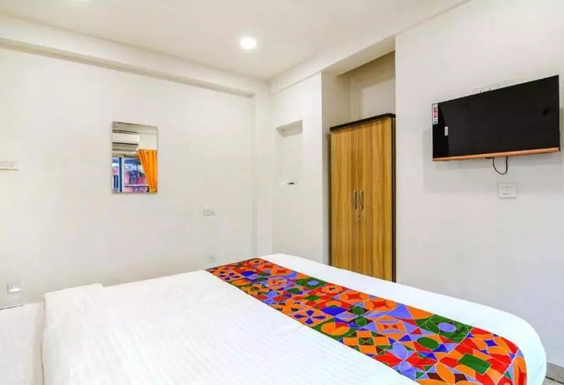 Hotelli Vrindavan Central   Only Families