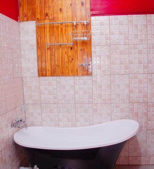 پانسیون Ngami Gates Boutique Guest House