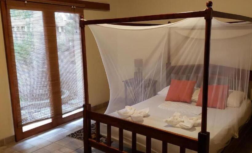 پانسیون Room In Guest Room Undefined