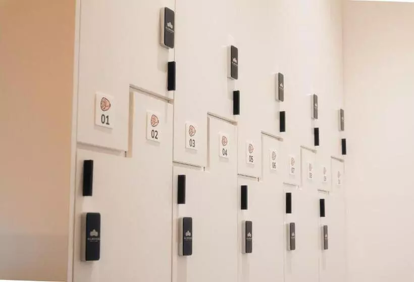 هاستل 吃山02救赎青年旅店