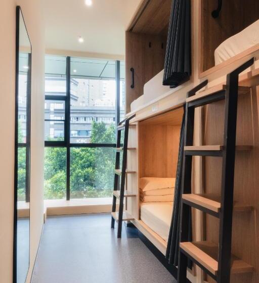 هاستل 吃山02救赎青年旅店