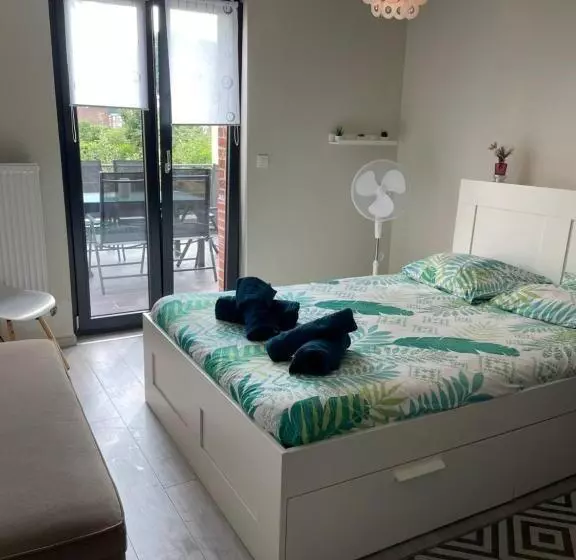 ベッドアンドブレックファースト Chambre Paisible Avec Terrasse