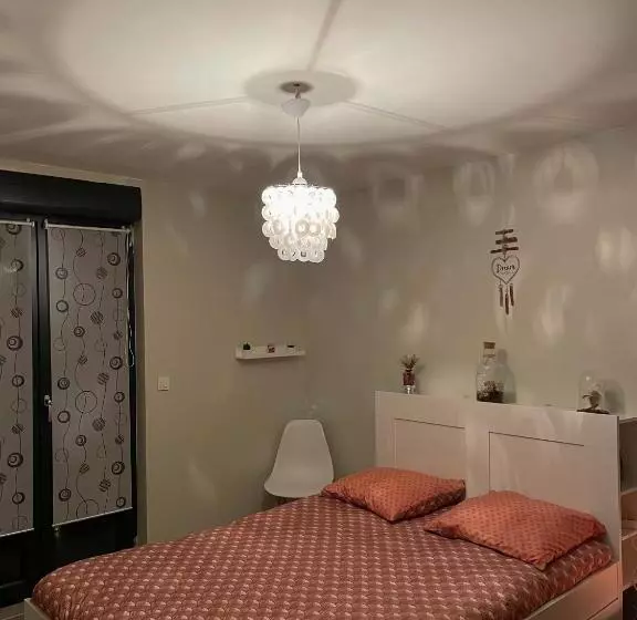 ベッドアンドブレックファースト Chambre Paisible Avec Terrasse