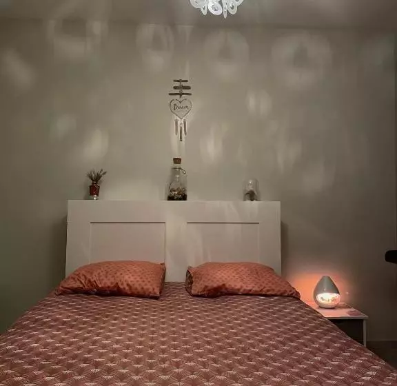 ベッドアンドブレックファースト Chambre Paisible Avec Terrasse