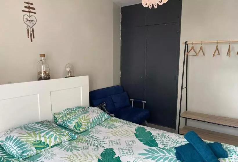 ベッドアンドブレックファースト Chambre Paisible Avec Terrasse