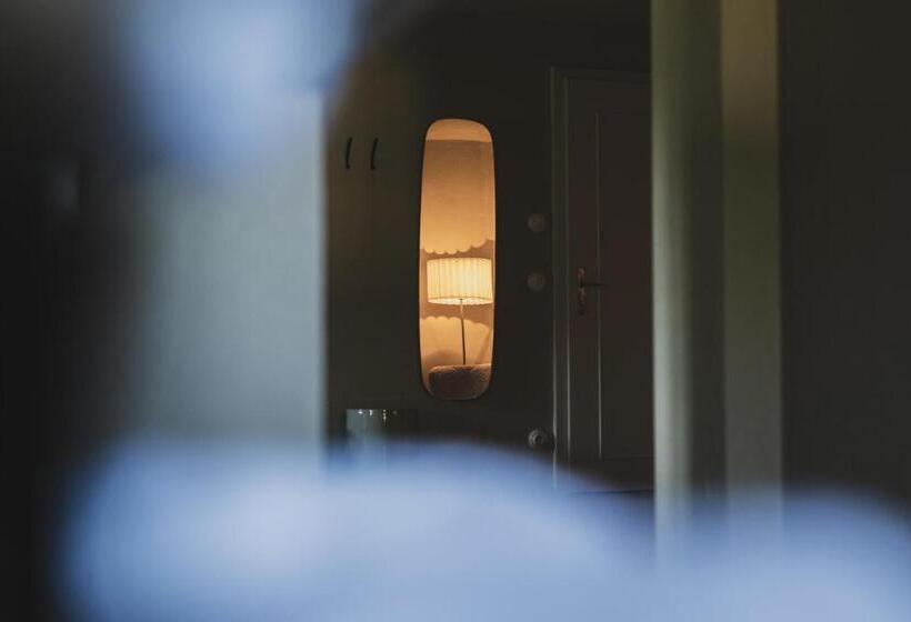 مبيت وإفطار Theoldschool Guesthouse