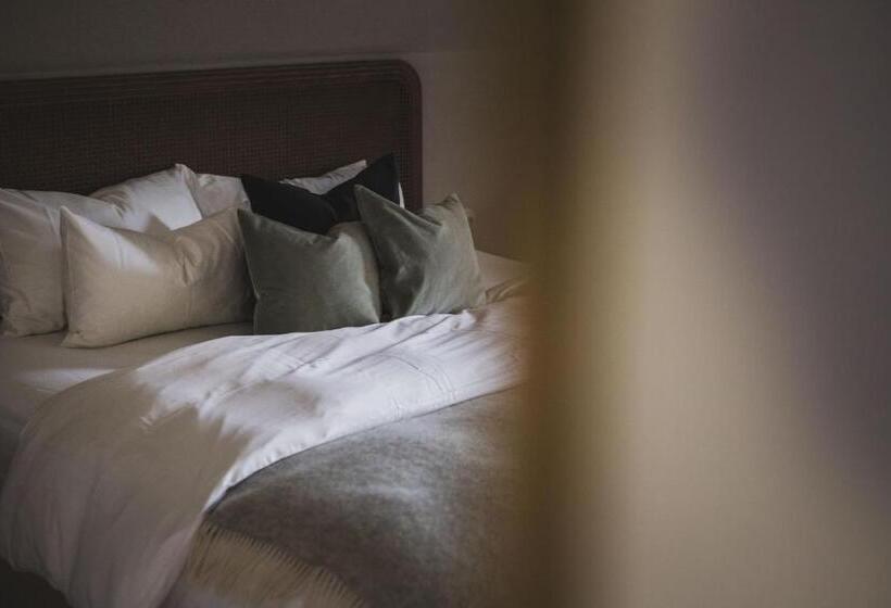 مبيت وإفطار Theoldschool Guesthouse