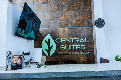 Central Suites By H&r