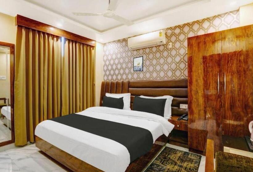 Golden Gate By Gujarat Luxe Hotels