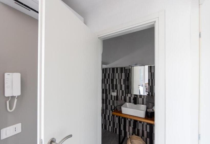 پانسیون Casa Turistica L Etoile