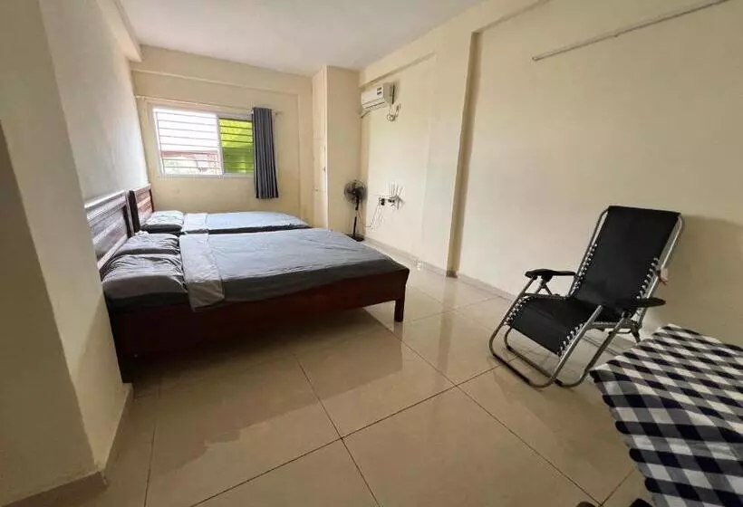 پانسیون Laka Guest House