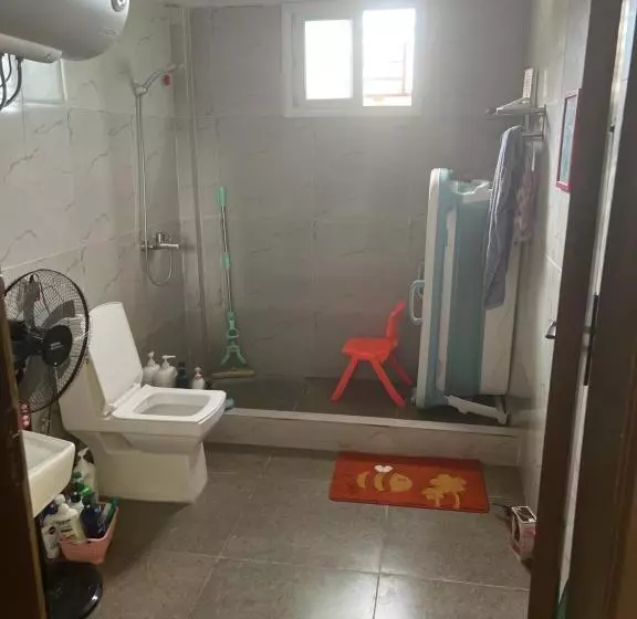 پانسیون Laka Guest House