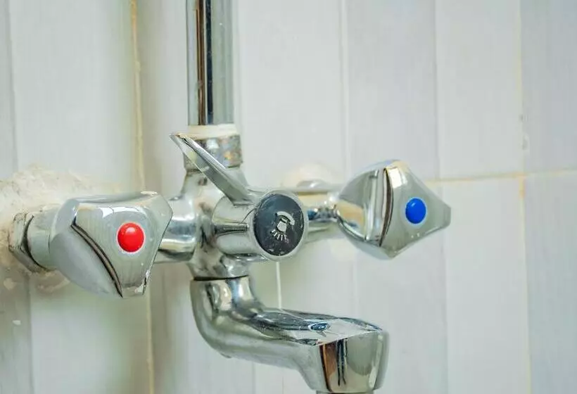 پانسیون Legacy Homes