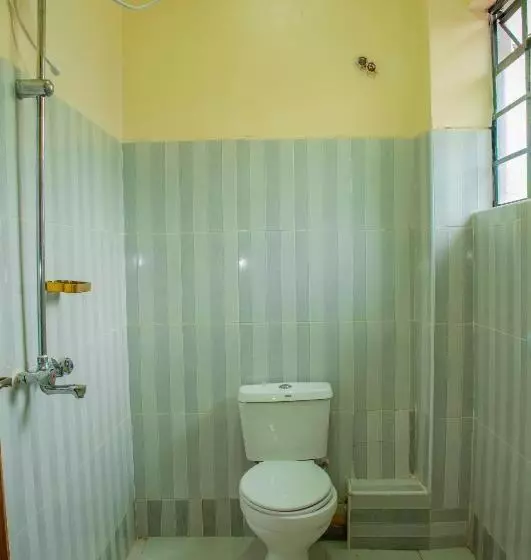 پانسیون Legacy Homes