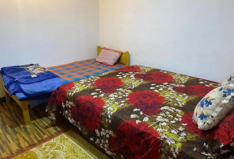 Pensió Queen S Mahal Rooms