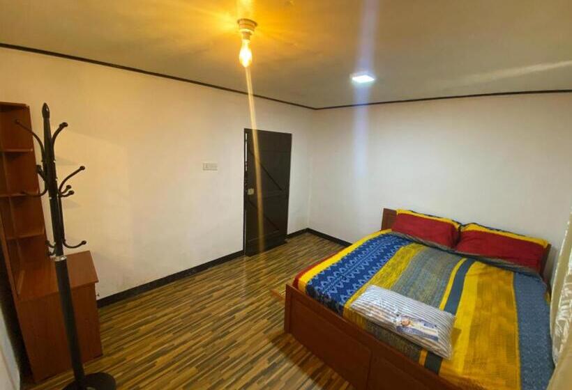 Pensió Queen S Mahal Rooms