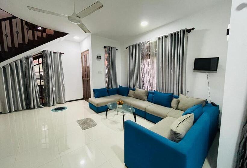 Pension The Hidden Gem Polhena