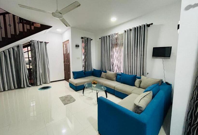 Pension The Hidden Gem Polhena